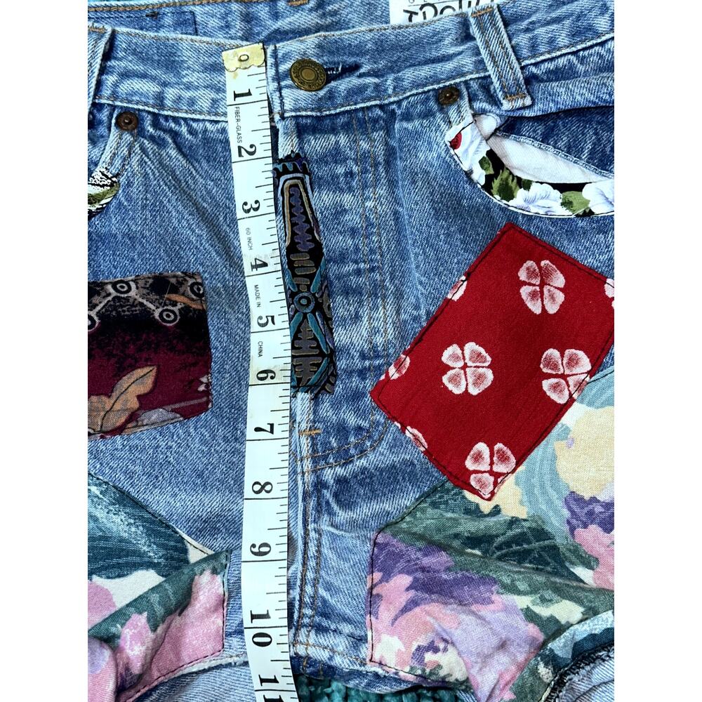 VINTAGE LEVIS 501's PATCHWORK QUILT PATCHED DENIM SHORTS - Picture 7 of 13